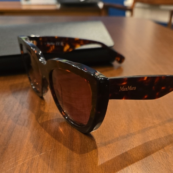 NEW MaxMara Brown Tortoise Glimpse4 Sunglasses main image 4